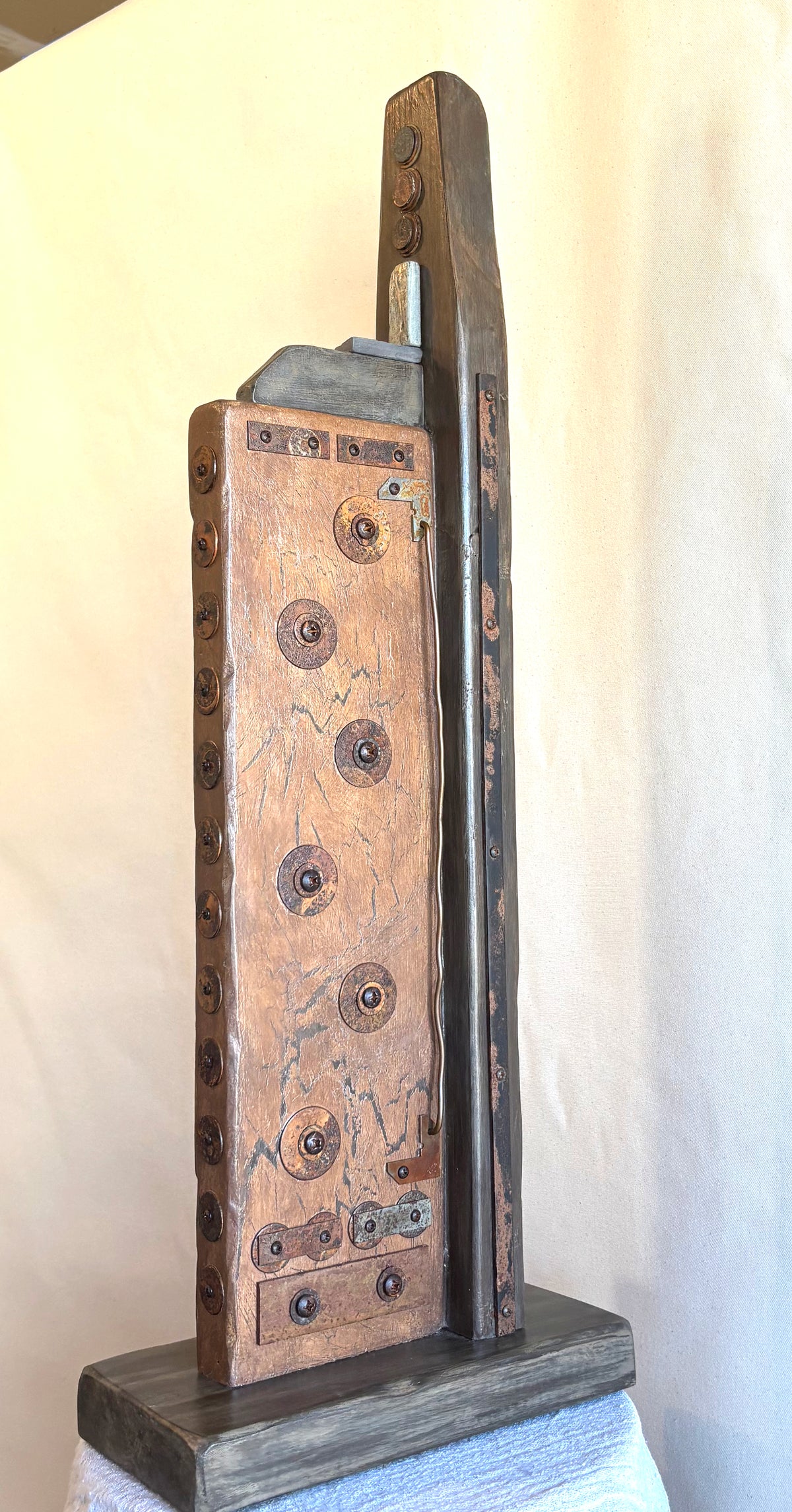 angle view of the rustic sculpture titled Great Empires by Robert Schott
